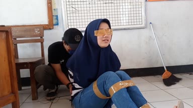 Background nonton video viral Bocil Smp Pulang Sekolah Di Culik Dan Di Sekap