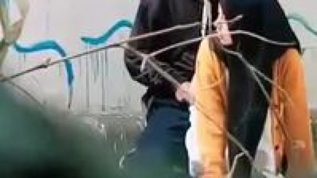 Background nonton video viral BOKEP SMP Berani Banget Mesum Di Samping Jalan