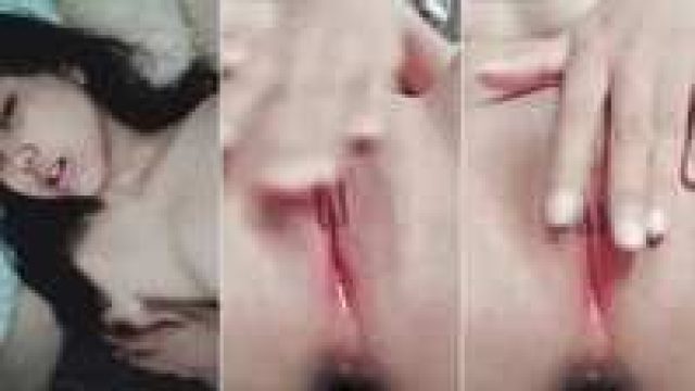 Background nonton video viral BOCIL SMP SASKIA Omek Sampai Mekinya Merah