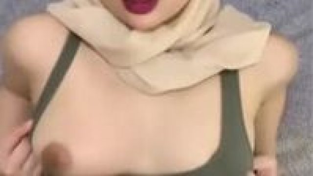 Background for Bokep Tante Montok Mekinya Tembem Becek Banget