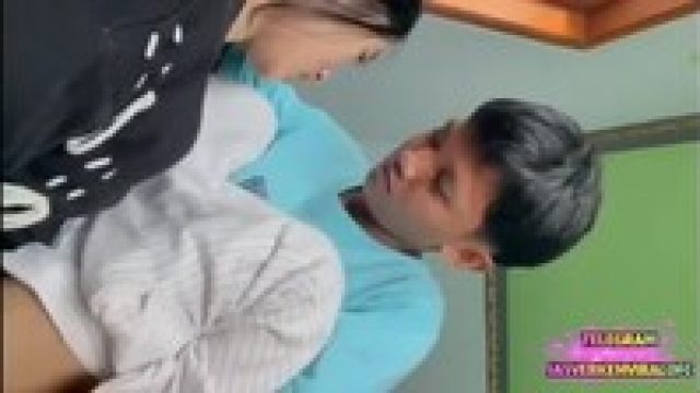 Background nonton video viral Bokep Yank Wis Yank Sofa Merah Hd Terbaru